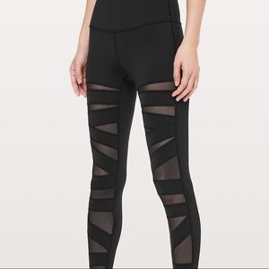 Lululemon Tech Mesh Tights - Size 6.